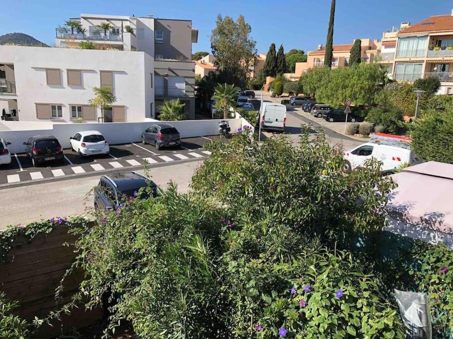 Magnifique Appart Ac Terrasse-Plage A Pied-Parking Prive Apartment Carqueiranne Exterior photo